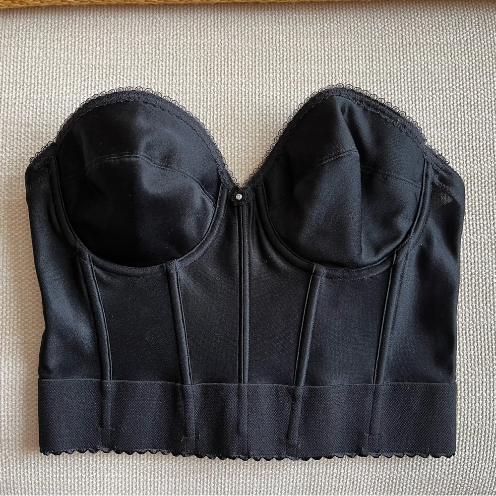 Dominique Noemi Bustier